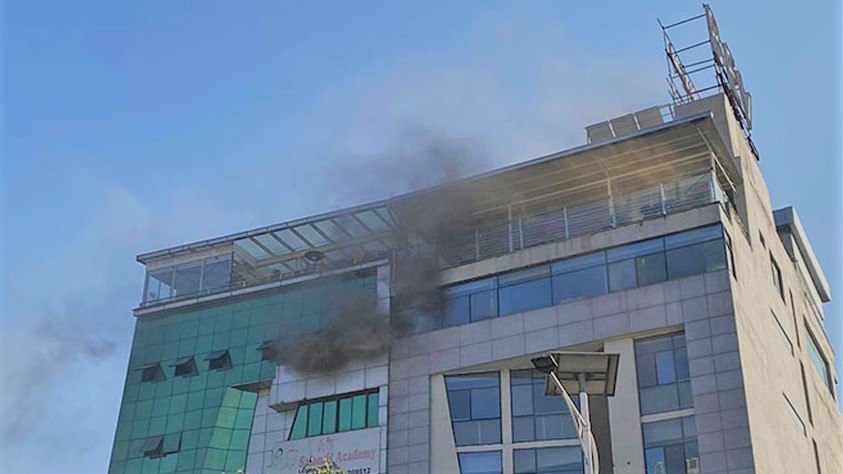 बानेश्वरको इन्द्रेणी कम्प्लेक्समा आगलागी