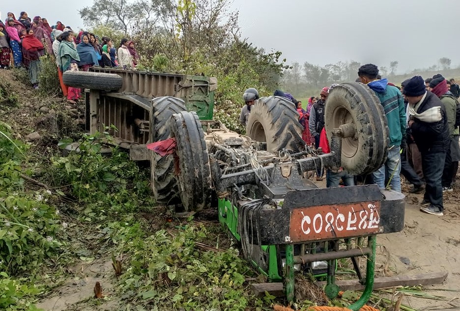 ट्याक्टर दुर्घटना हुँदा दुई जनाको मृत्यु, चार घाइते
