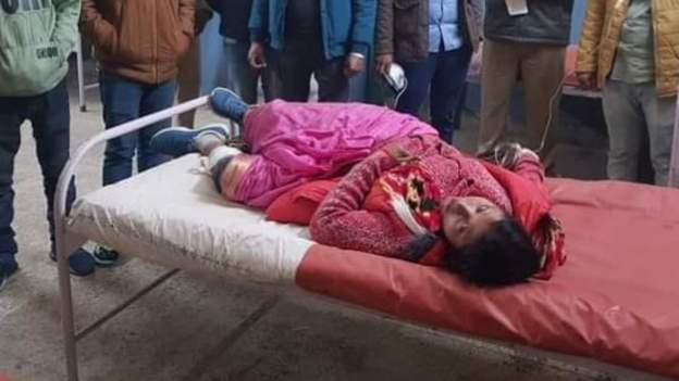 मोदीलाई कालो झण्डा देखाउने महिलामाथि गोली प्रहार
