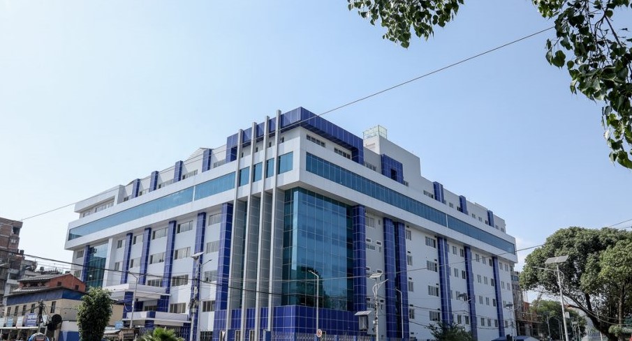 वीर अस्पतालका ३० भन्दाबढी स्वास्थ्यकर्मीमा कोरोना संक्रमण