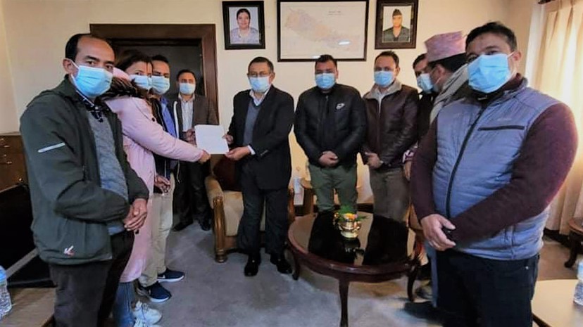 मेडिकल कलेजको अतिरिक्त शुल्कबारे गृहमन्त्रीको ध्यानाकर्षण