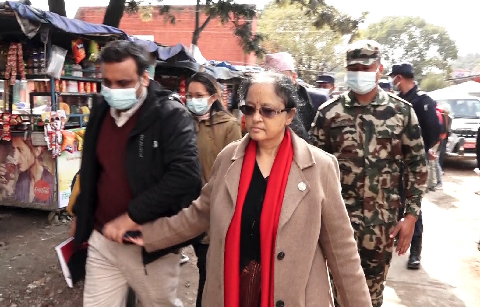 भाडा नतिर्ने र अनियमितता गर्नेमाथि तत्काल कारबाही हुन्छ : मन्त्री रेग्मी
