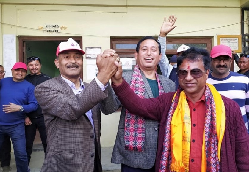 काँग्रेस मकवानपुर : सभापतिमा ३ जनाको मनोनयन दर्ता