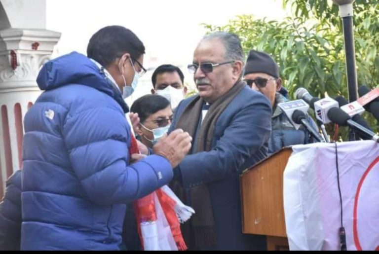 दीर्घराज श्रेष्ठले जसपा छाडे, माओवादी केन्द्रमा प्रवेश