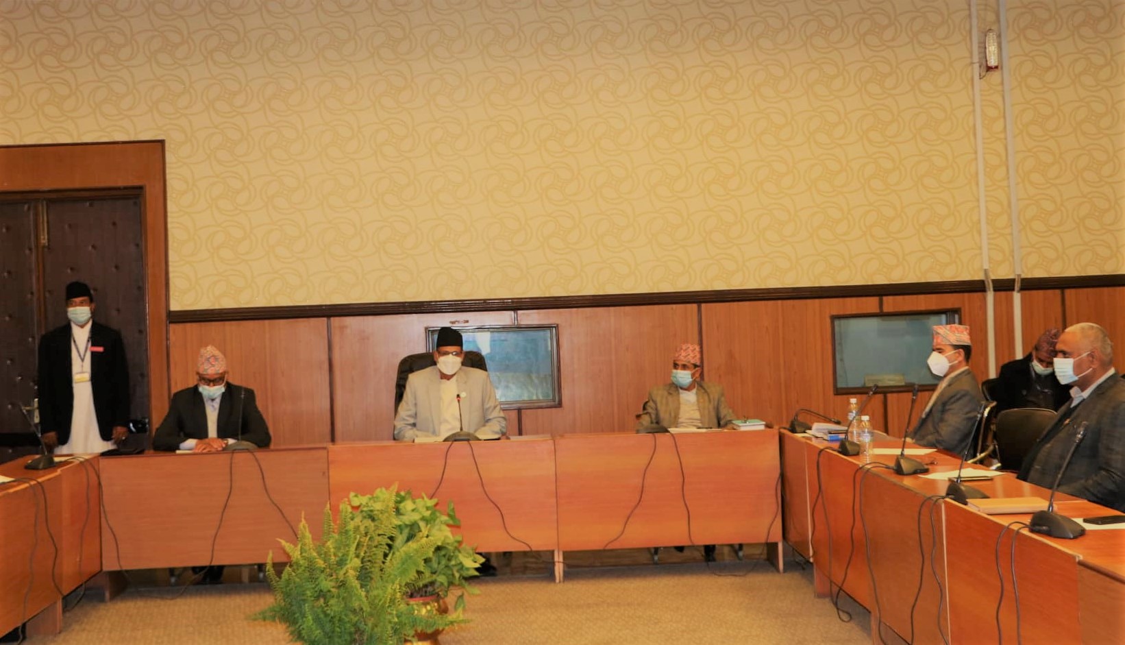 कार्यव्यवस्था समितिको बैठक सकियो, सञ्चारमन्त्रीले एमसीसी टेबल गर्ने