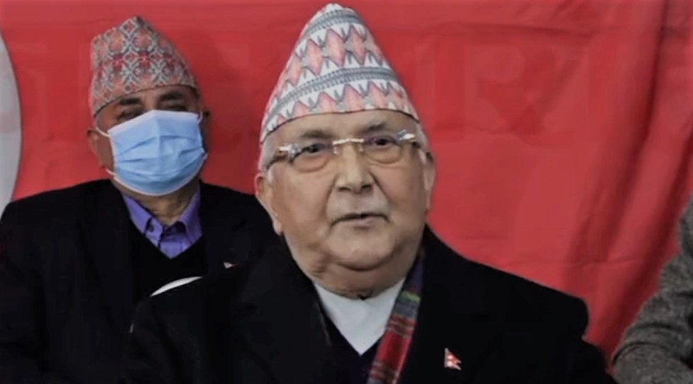 तीनवटै निर्वाचनमा बहुमत ल्याउँछौँ : ओली