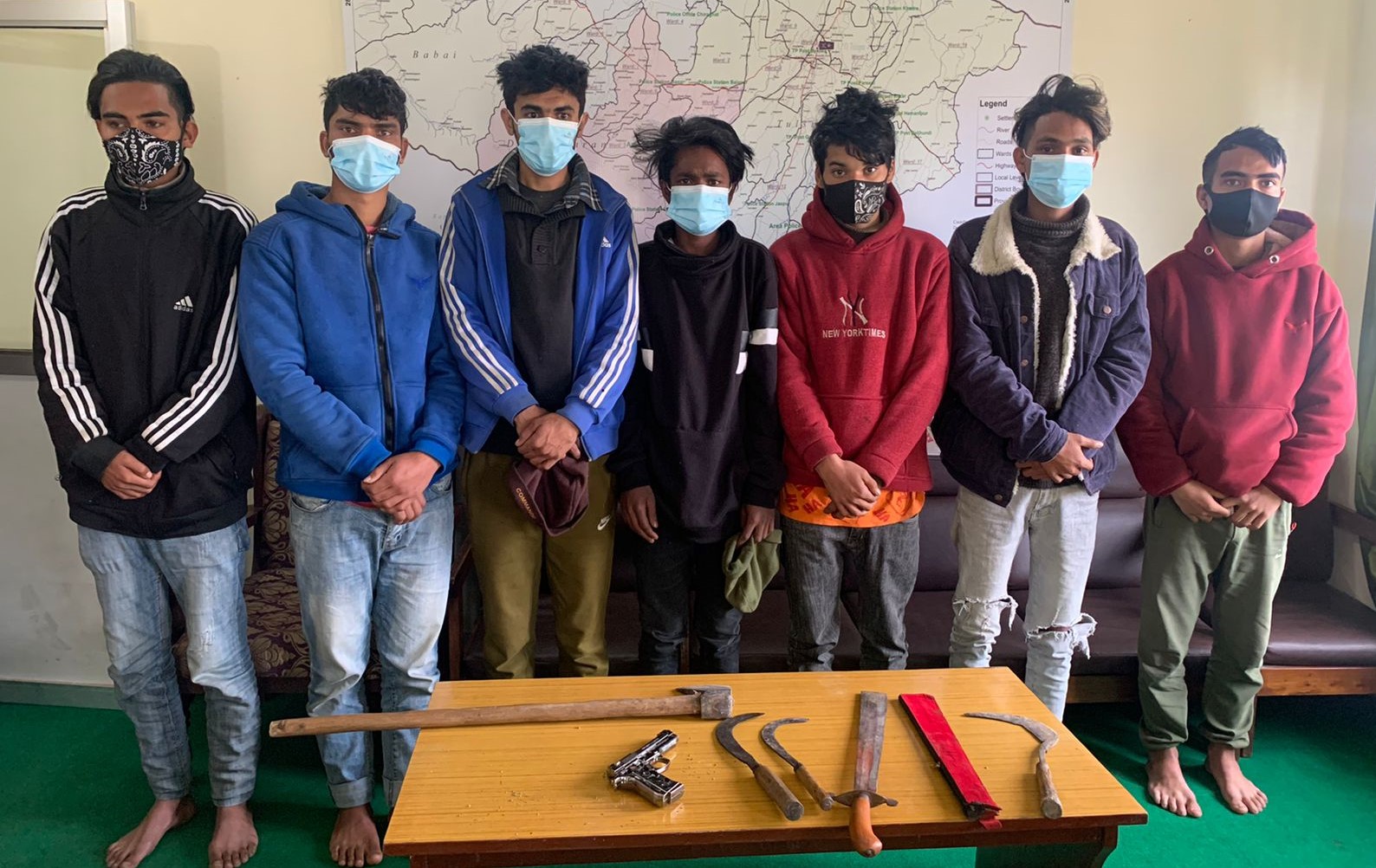 स्थानीयलाई आतंकित बनाएको आरोपमा ७ जना पक्राउ