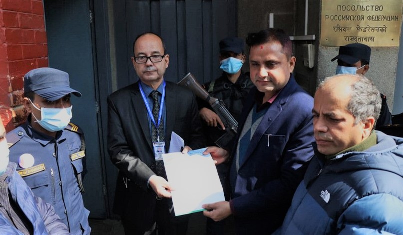 नेपाली अधिकारकर्मीले लेखे पुटिनलाई पत्र
