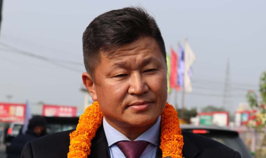 प्रदेश १ सरकारमाथि खनिए पूर्वमुख्यमन्त्री शेरधन राई