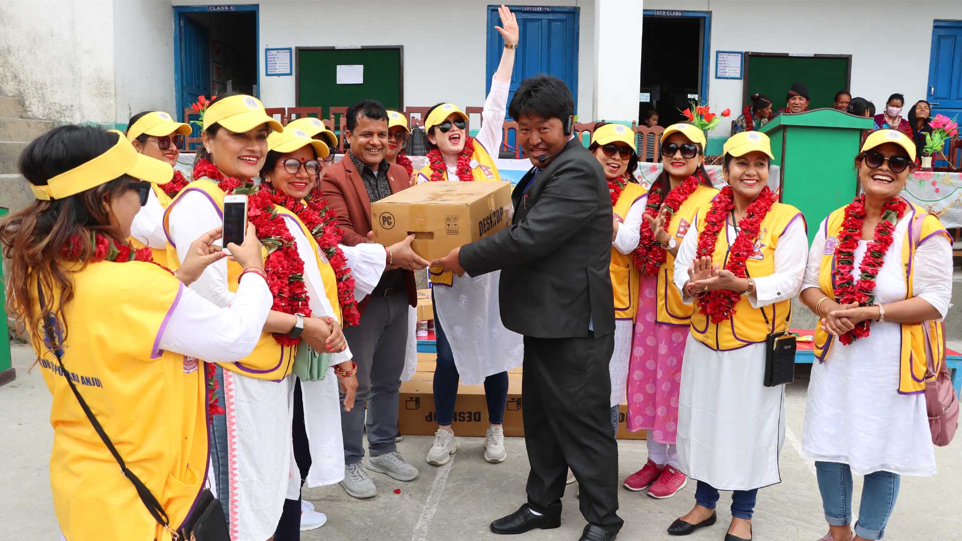 अमर माविमा कम्प्युटर हस्तान्तरण तथा अक्षयकोष स्थापना (भिडियो/तस्बिरहरु)
