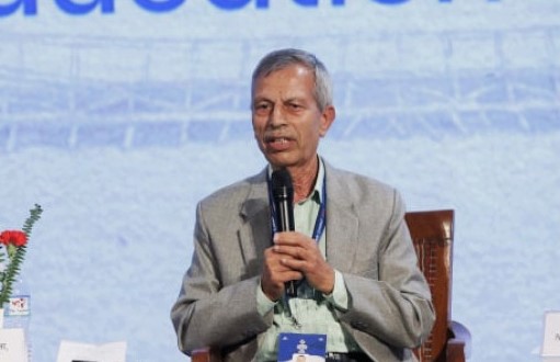 निजी स्कुलले सामाजिक विभेद निम्तियो : शिक्षाविद् कोइराला