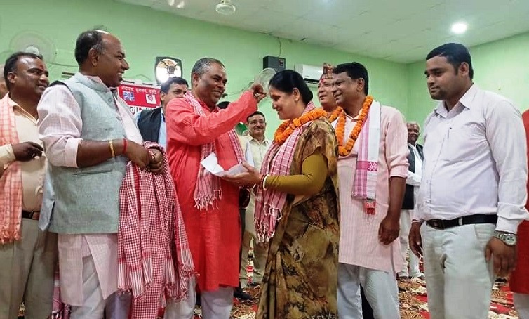 एमाले केन्द्रीय सदस्य ठाकुर जसपामा प्रवेश