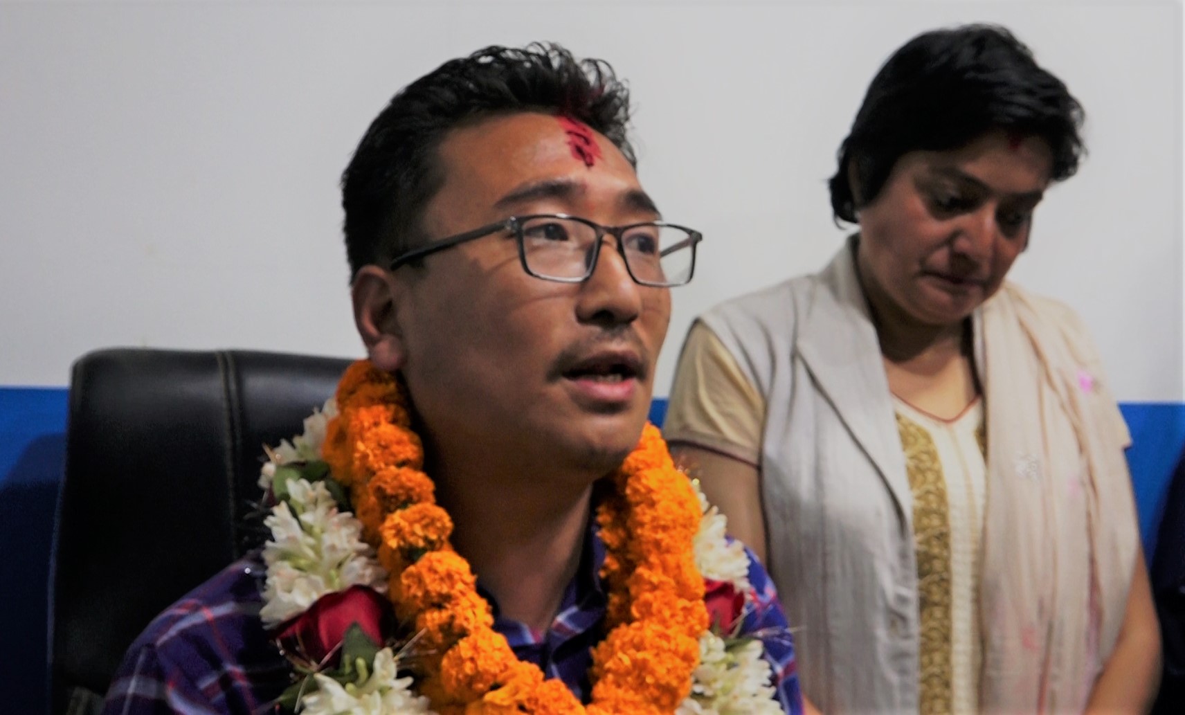 नवनियुक्त नेविसंघ सभापति शेर्पाद्वारा पदभार ग्रहण