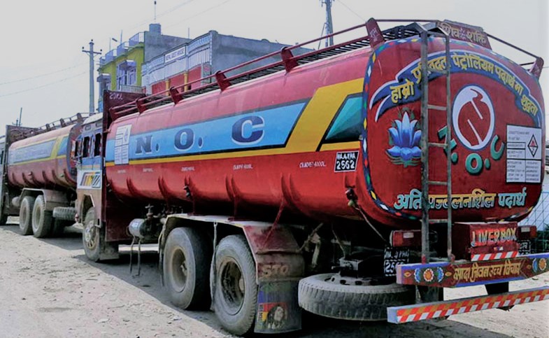 कमिसन बढाउन माग गर्दै ग्याँस र पेट्रोलको बिक्री रोक्ने चेतावनी