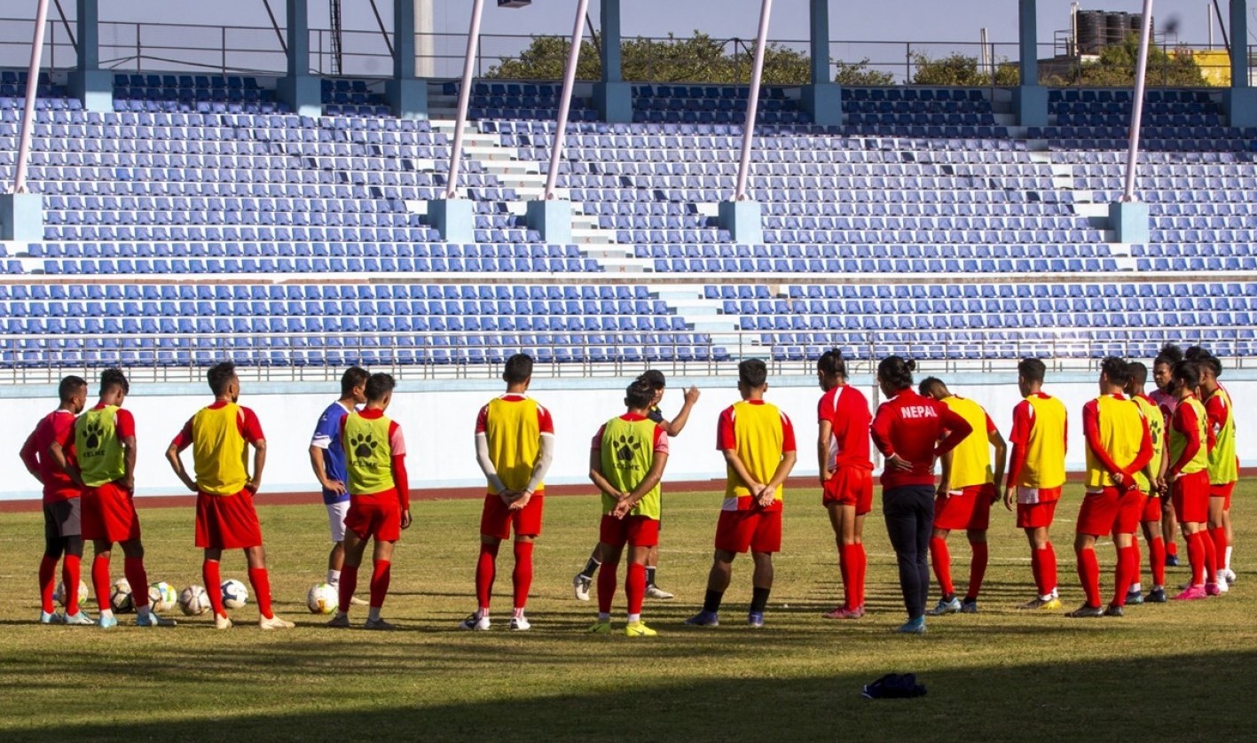 अल्मुताइरीले १४ जना नयाँ खेलाडीलाई प्रशिक्षणमा बोलाए