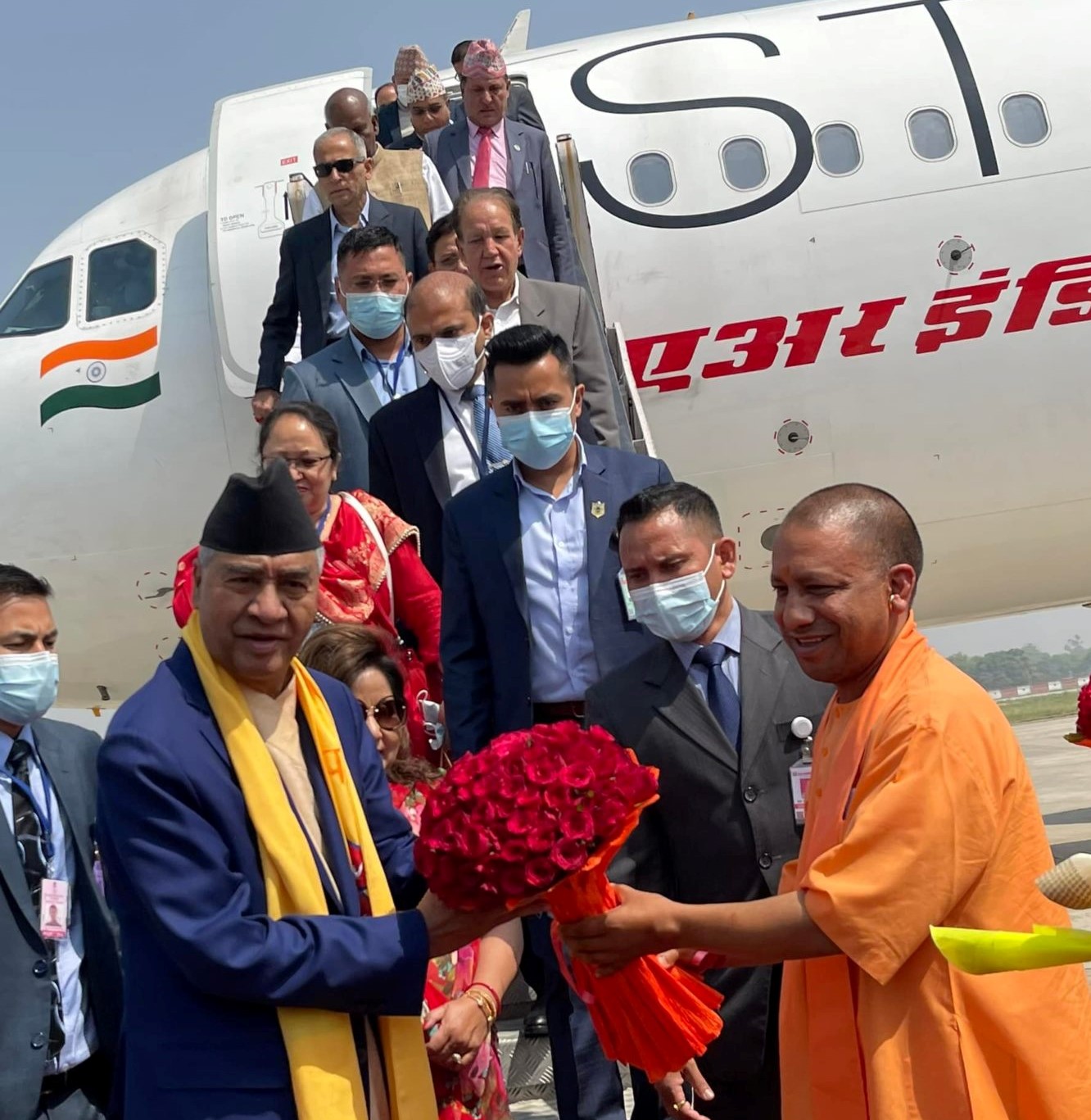 प्रधानमन्त्री देउवा बनारसमा