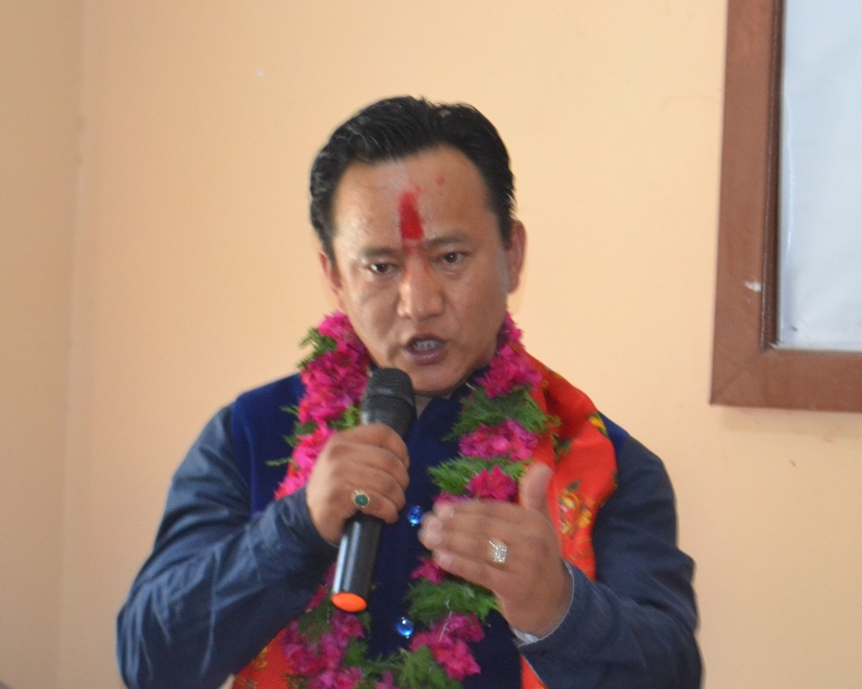 एकताबद्ध भएर कांग्रेसलाई जिताउनुपर्छ : अध्यक्ष गुरुङ
