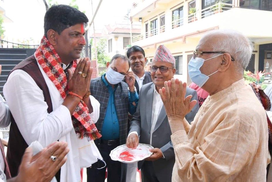मेयरको टिकट नपाएपछि ६ दिनमै एमाले छोडे जानकीरामले