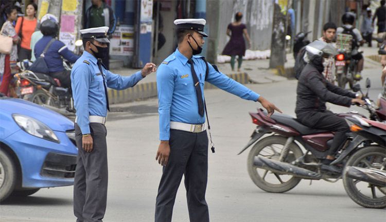 अब ट्राफिक जरिवाना क्युआर कोर्डमार्फत तिर्न सकिने