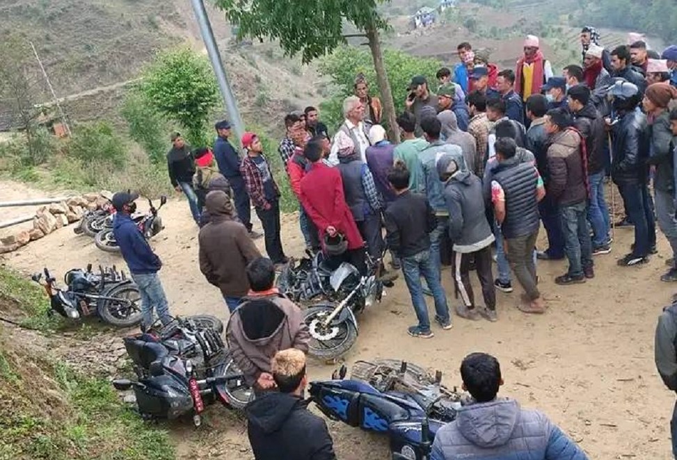 रोल्पा र रूकुममा कांग्रेस-माओवादी कार्यकर्ताबीच दिनहुँ झडप