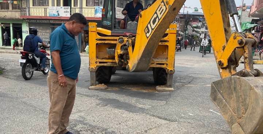 निर्वाचित भएको भोलिपल्टै विष्णुगोपाल वडाको काममा सक्रिय