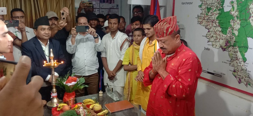 धनगढीमा सपथ ग्रहणको विषयमा निम्तियो विवाद