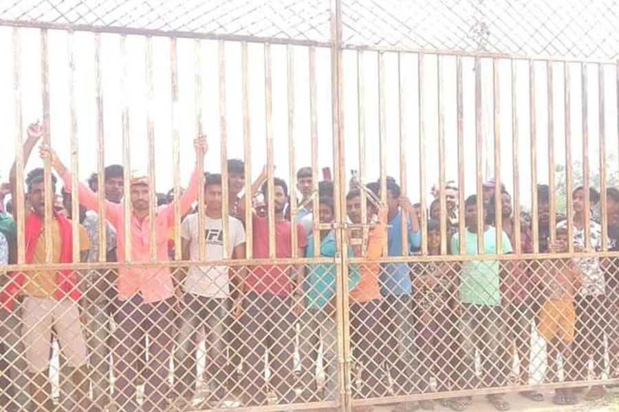 १ मतले कांग्रेसका यादवले वडाध्यक्ष जितेपछि माओवादीका कार्यकर्ताद्धारा प्रदर्शन