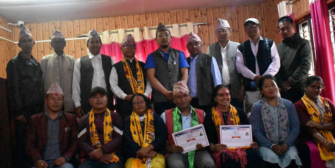 आठराइ त्रिवेणीको कार्यपालिकामा एमालेको वर्चश्व