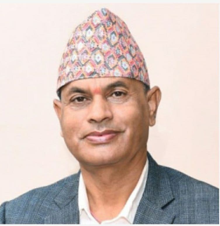 जेठ ५ गतेभित्र नै सबै विद्यार्थीको हातमा पाठ्यपुस्तक : कोइराला