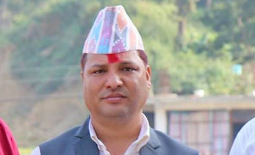 काँग्रेस इमान्दार भएर लाग्दा सुदूरपश्चिममा ओलीका मान्छे बडारिन्छन् : दीर्घ सोडारी