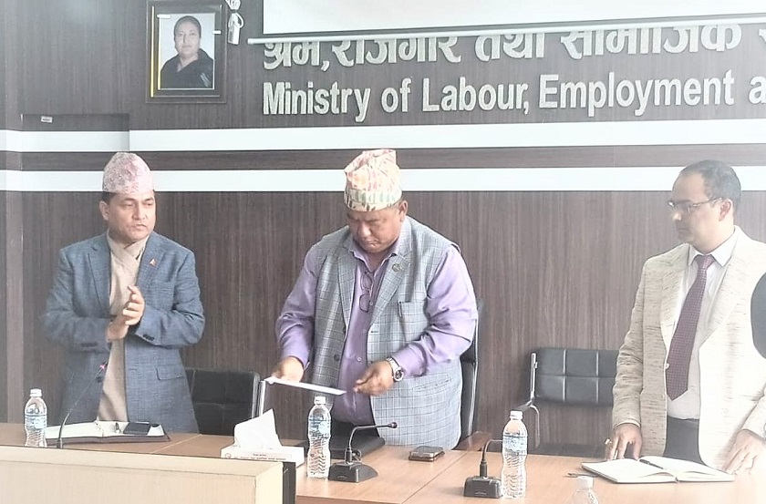 मलेसिया जाने श्रमिकको स्वास्थ्य परीक्षणमा देखिएका समस्या समाधान