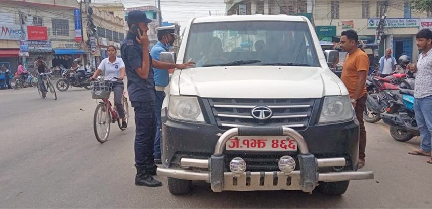 जनकपुरधाममा विदाका दिन चलाएका सरकारी गाडी नियन्त्रणमा