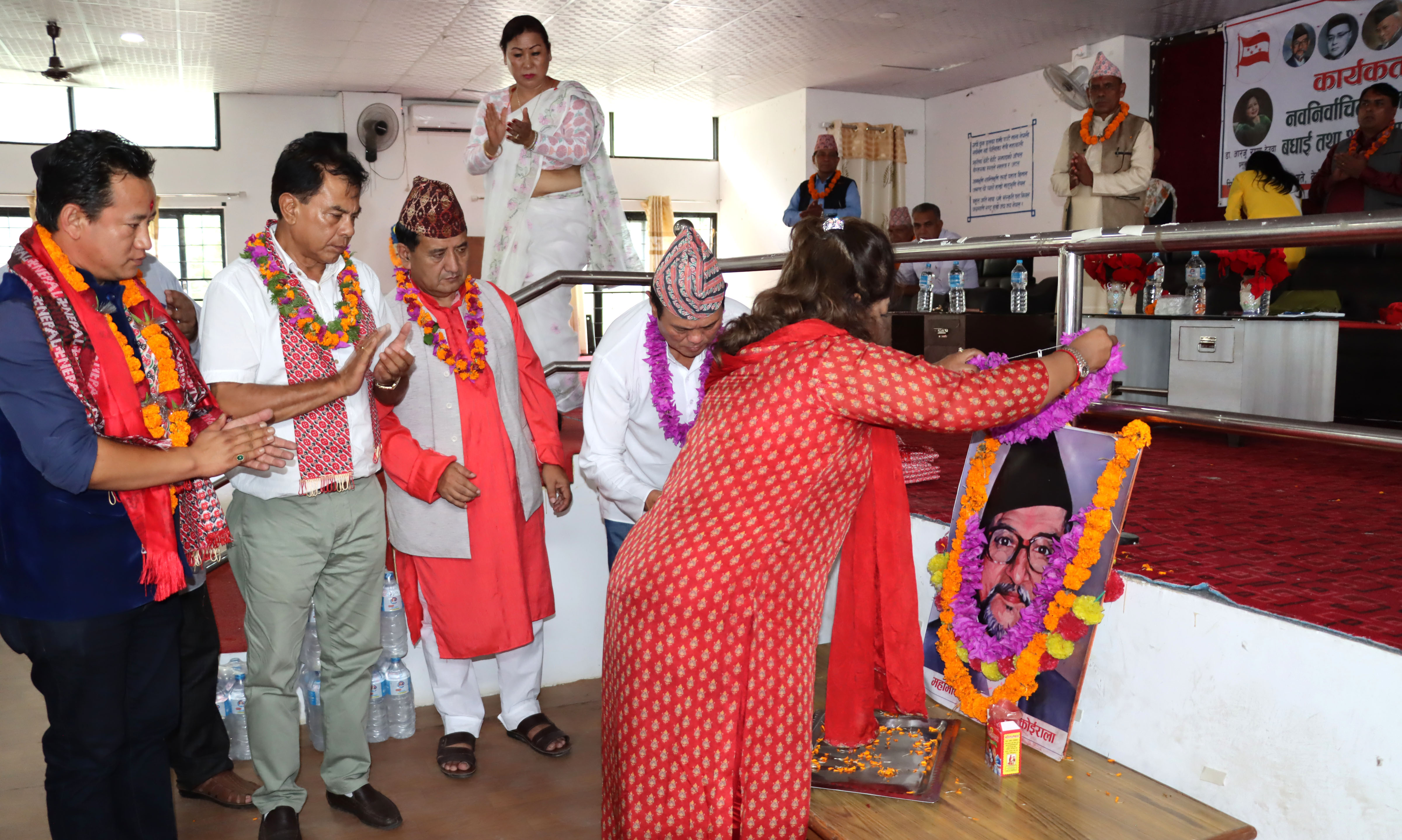 कांग्रेसले जनताको गुनासो सुन्न समस्या समाधान विभाग बनाउनुपर्छ : डा.राणा (तस्बिरहरु)