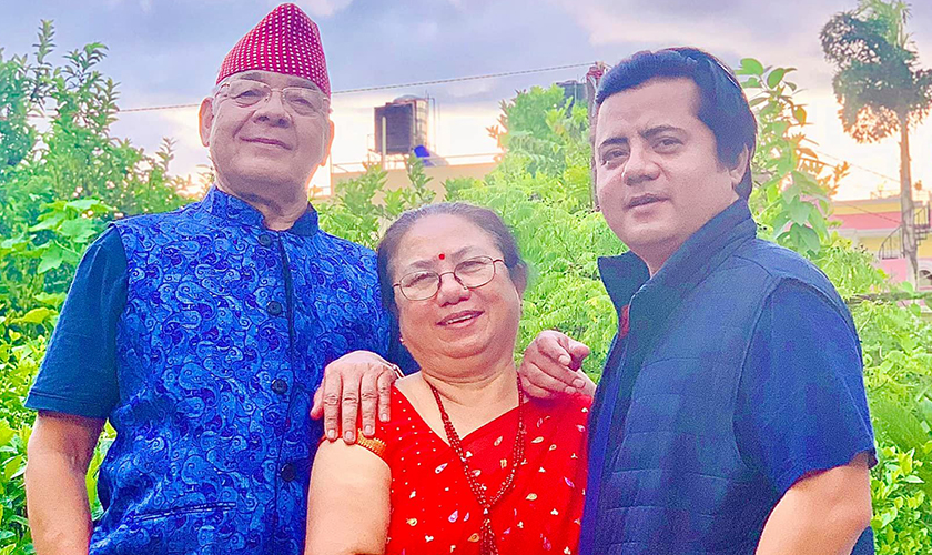 वामदेवको पार्टीमा छोरा र श्रीमती पनि केन्द्रीय सदस्य !