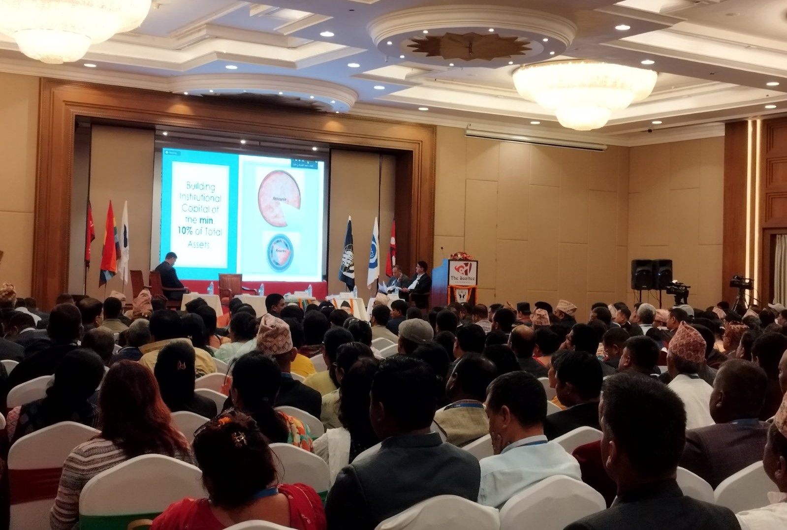सहकारीको नियमन गर्ने जिम्मा राष्ट्र बैंकलाई दिनुपर्नेमा जोड