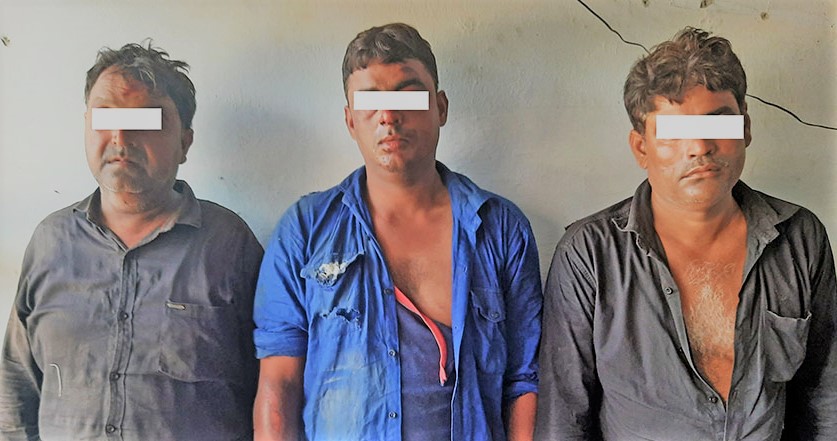 कटुवा पेस्तोल र गोलीसहित ३ भारतीय नागरिक पक्राउ