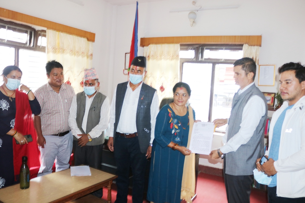 नागरिकता विधेयक फिर्ताको मागसहित क्षत्री समाजले ज्ञापनपत्र बुझायो