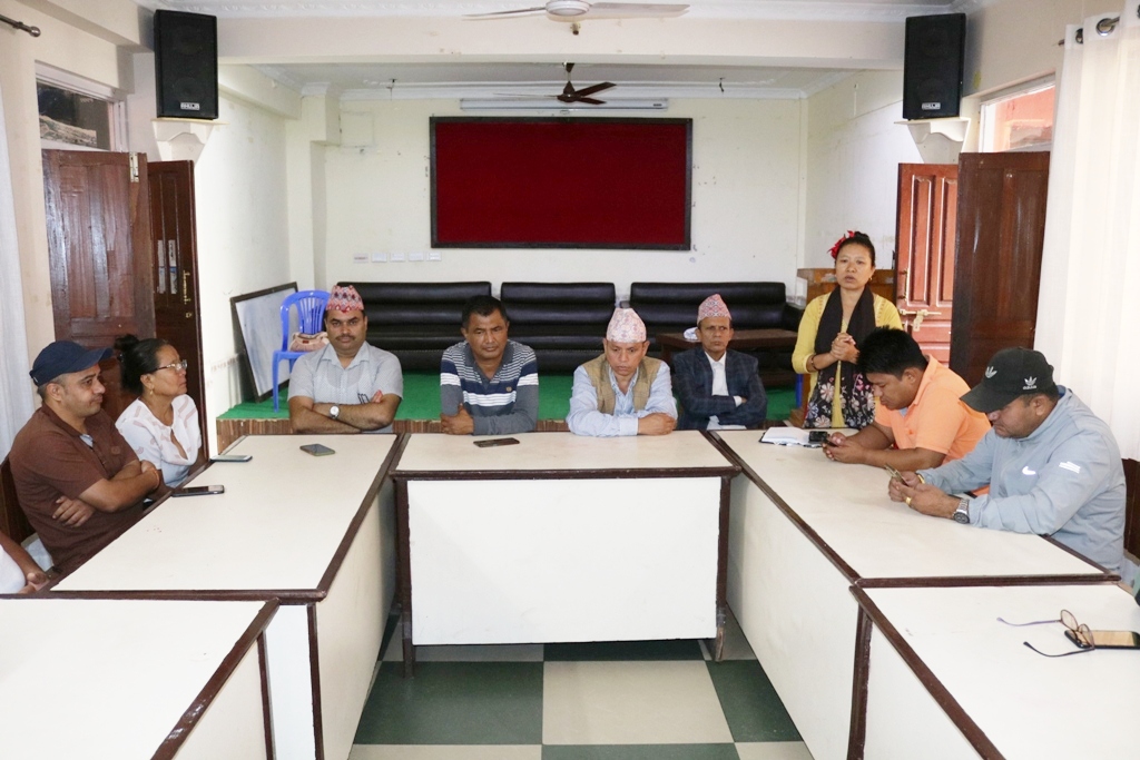 चाडपर्वसँगै चुनावमा केन्द्रीत हुन एमाले नेताहरुको निर्देशन