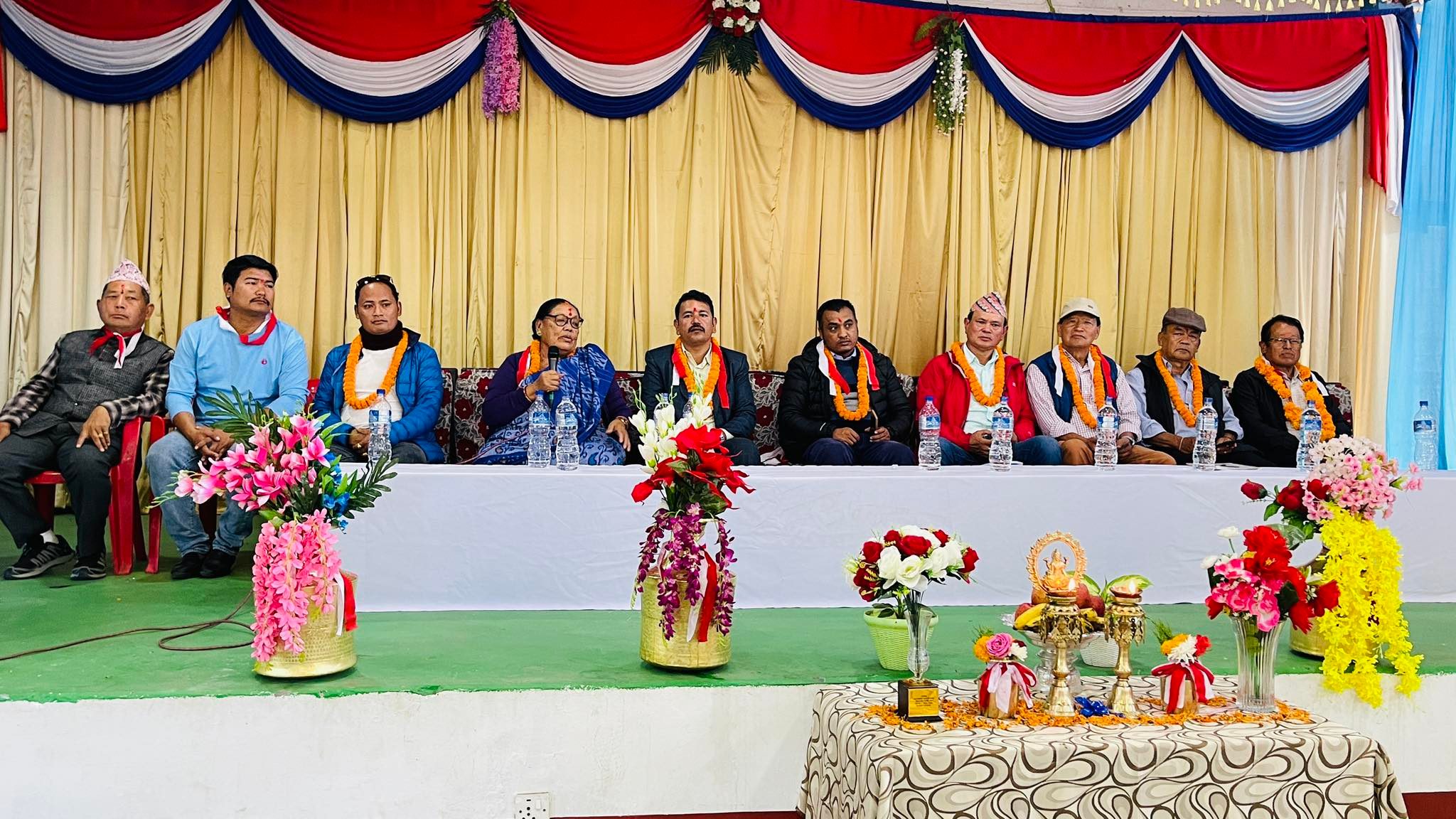 बाम–लोकतान्त्रिक गठबन्धनका उम्मेद्वारद्धारा पोखरामा मतदातासंग भेटघाट