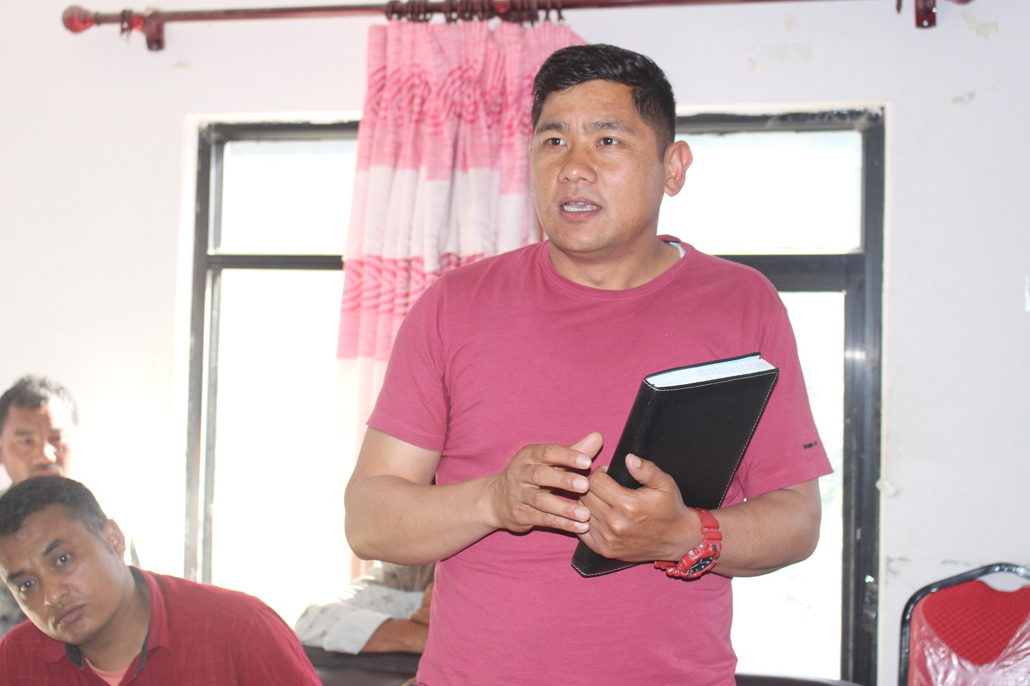 ‘उमेरले युवा,व्यवहारमा परिपक्क’ रेशम जुग्जाली