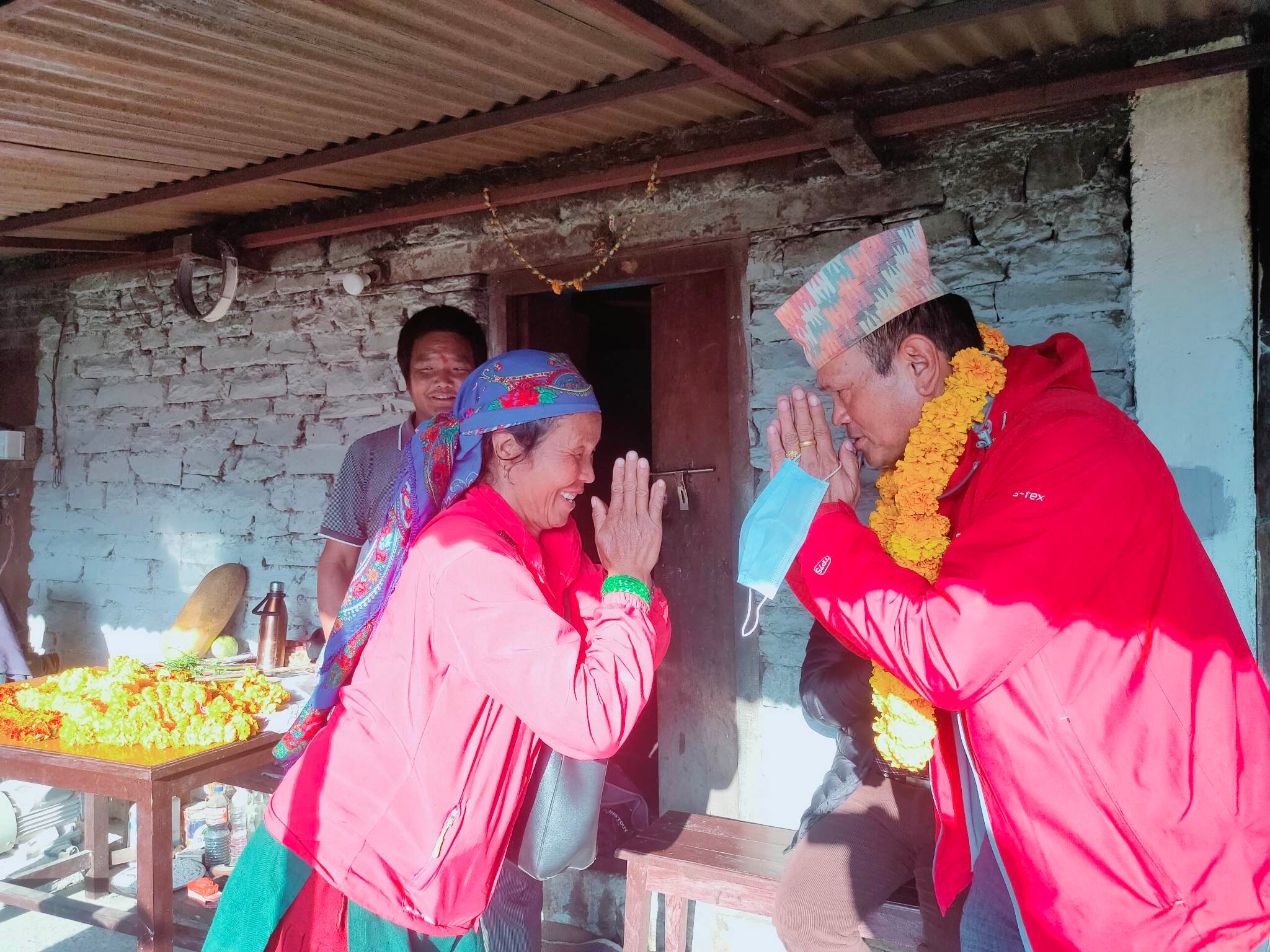 ‘अन्नपूर्णमा पर्यटन, जलविद्युत र पूर्वाधार’ : बाम–लोकतान्त्रिक गठबन्धनका उम्मेदवार