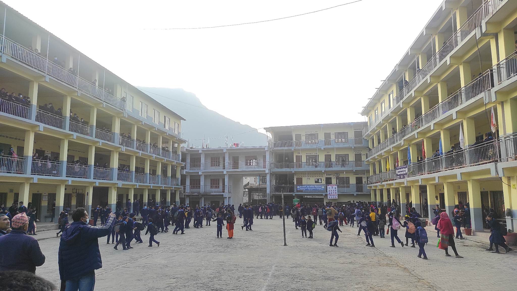 प्रधानाध्यापकहरुको शैक्षिक अवलोकन भ्रमण