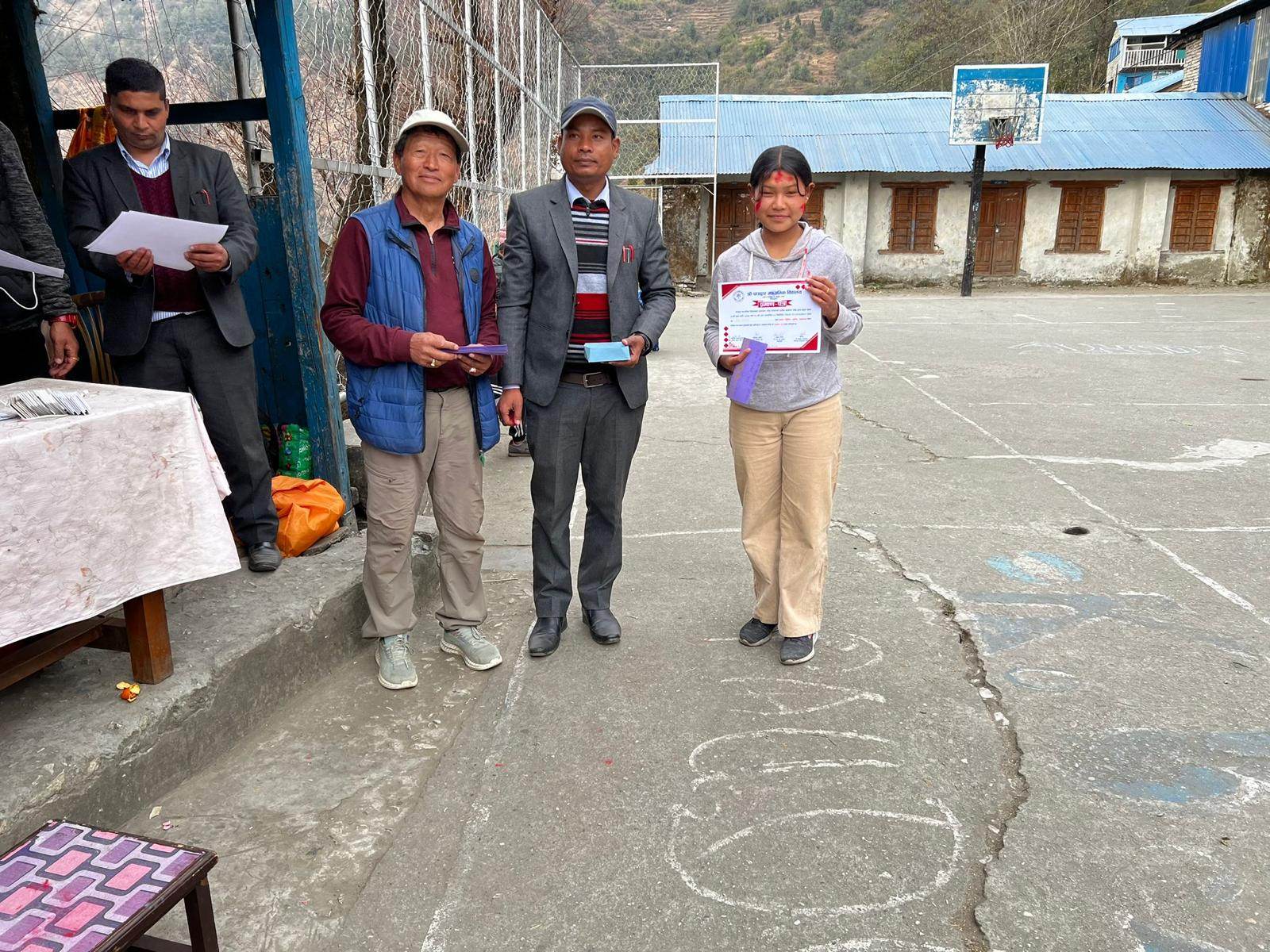 सहिद दिवसको अवसरमा दौड प्रतियोगिता