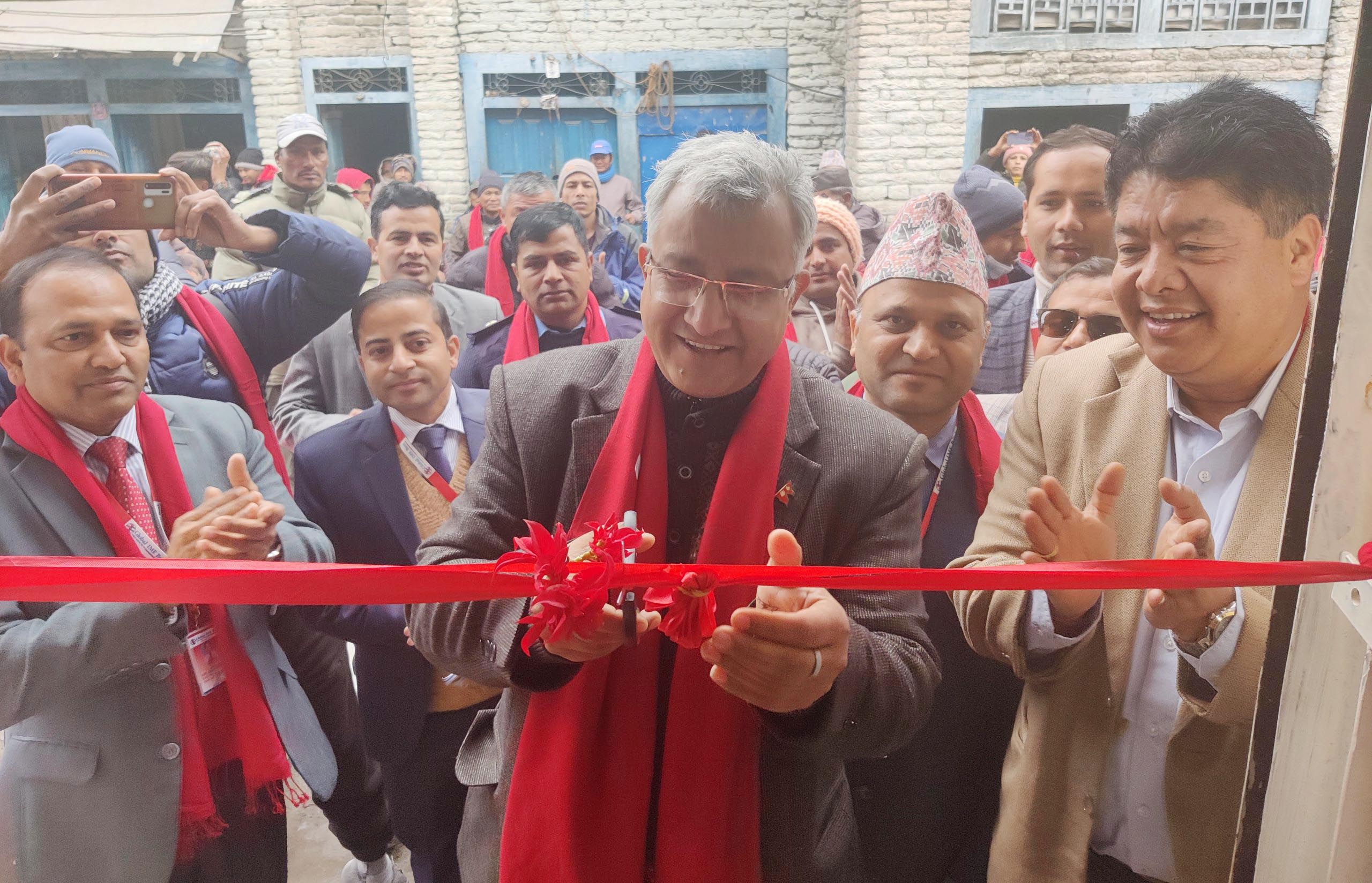 ग्लोवल आइएमईको तातोपानीमा एक्सटेन्सन काउण्टर
