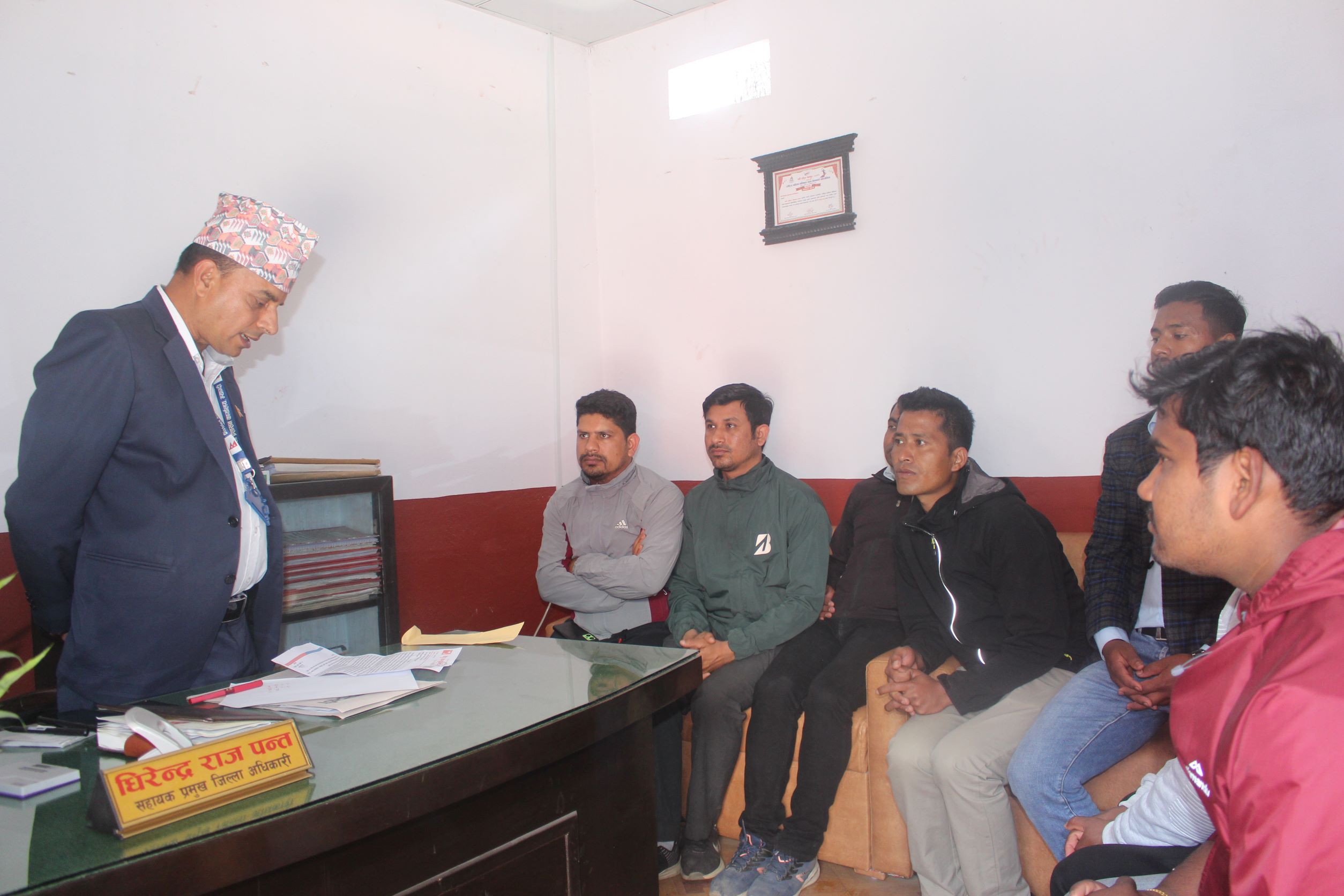वाईसीयल म्याग्दीको ५ बुँदे मागसहित प्रधामन्त्रीलाई ज्ञापनपत्र