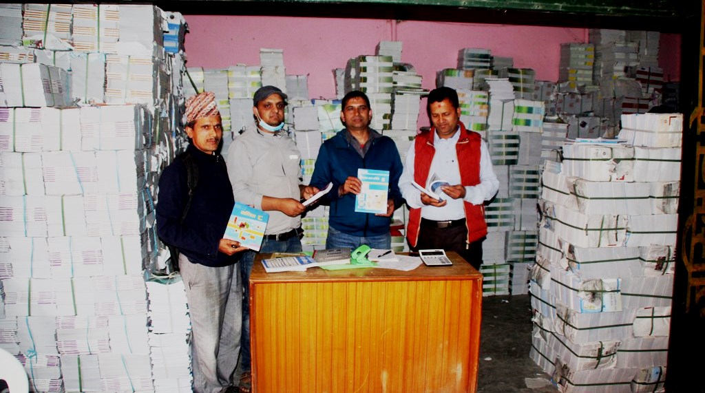 सामुदायिक विद्यालयलाई समयमै पाठ्यपुस्तक वितरण गर्ने तयारी