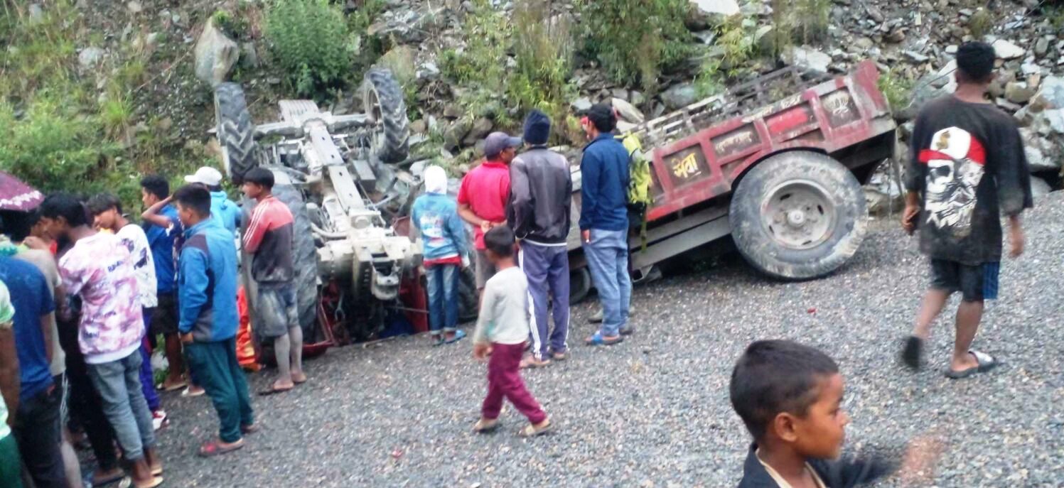 ट्याक्टर दुर्घटनामा चालक परियारको मृत्यु