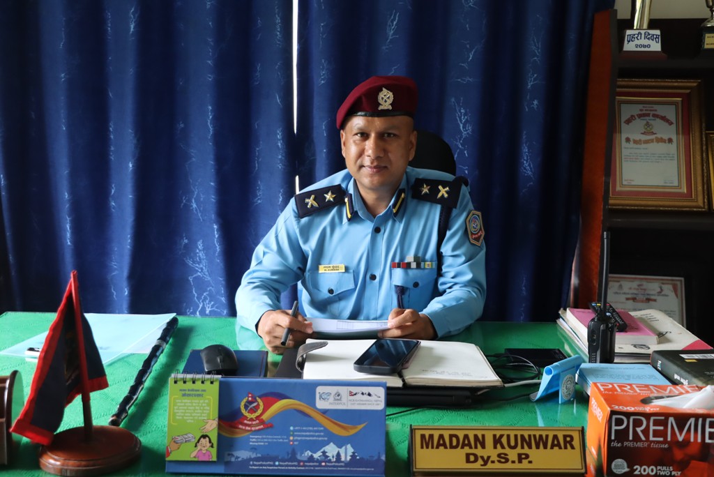 म्याग्दीमा ६० जना फरार अभियुक्त पक्राउ (भिडिओ सहित)