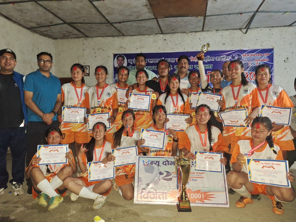 छात्रा फुटबलको उपाधि जनप्रिय माविलाई