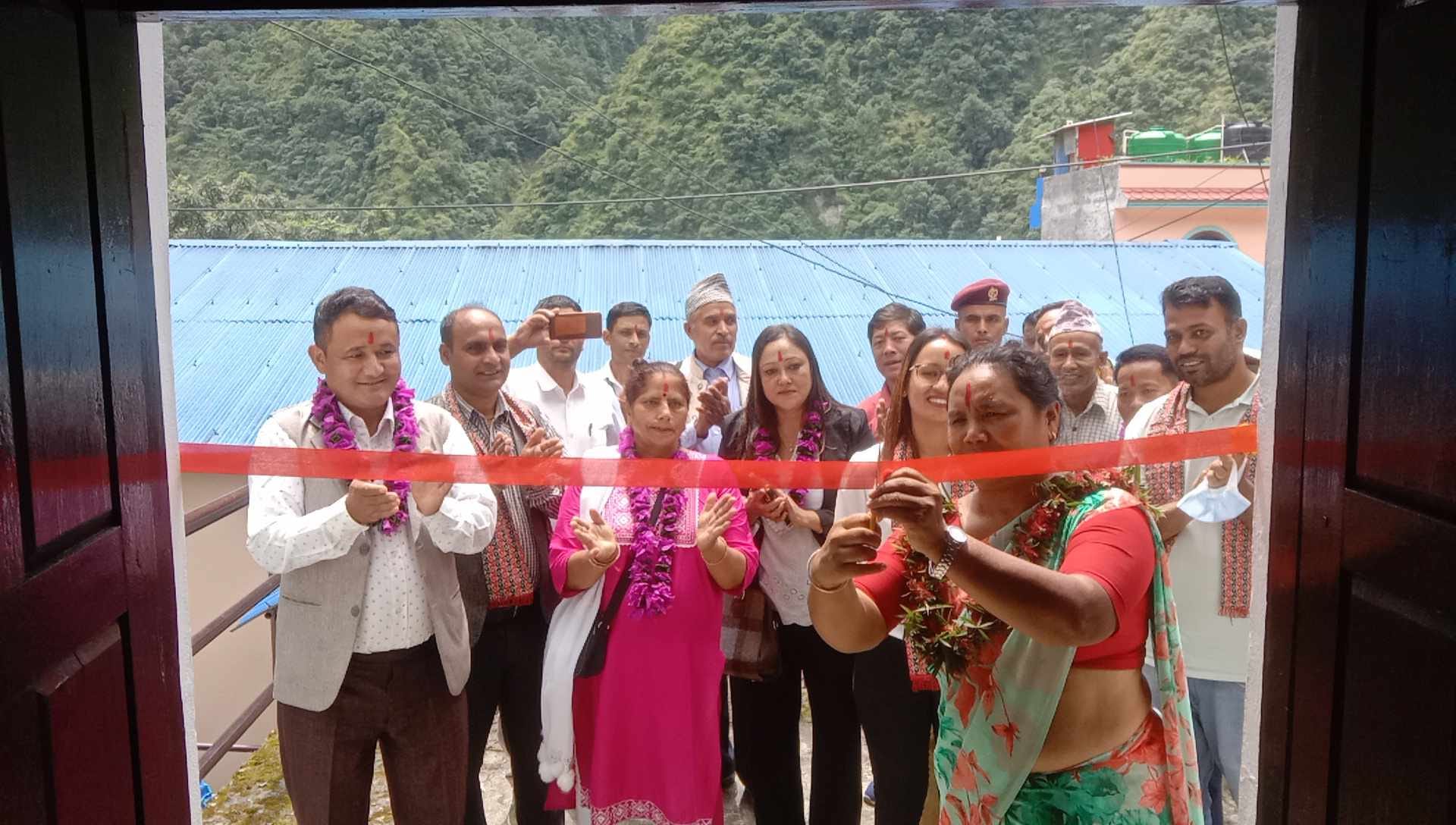 मालिकाको दरबाङमा आधारभूत अस्पताल संचालन